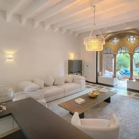 Charming In A Manor In Appartement *